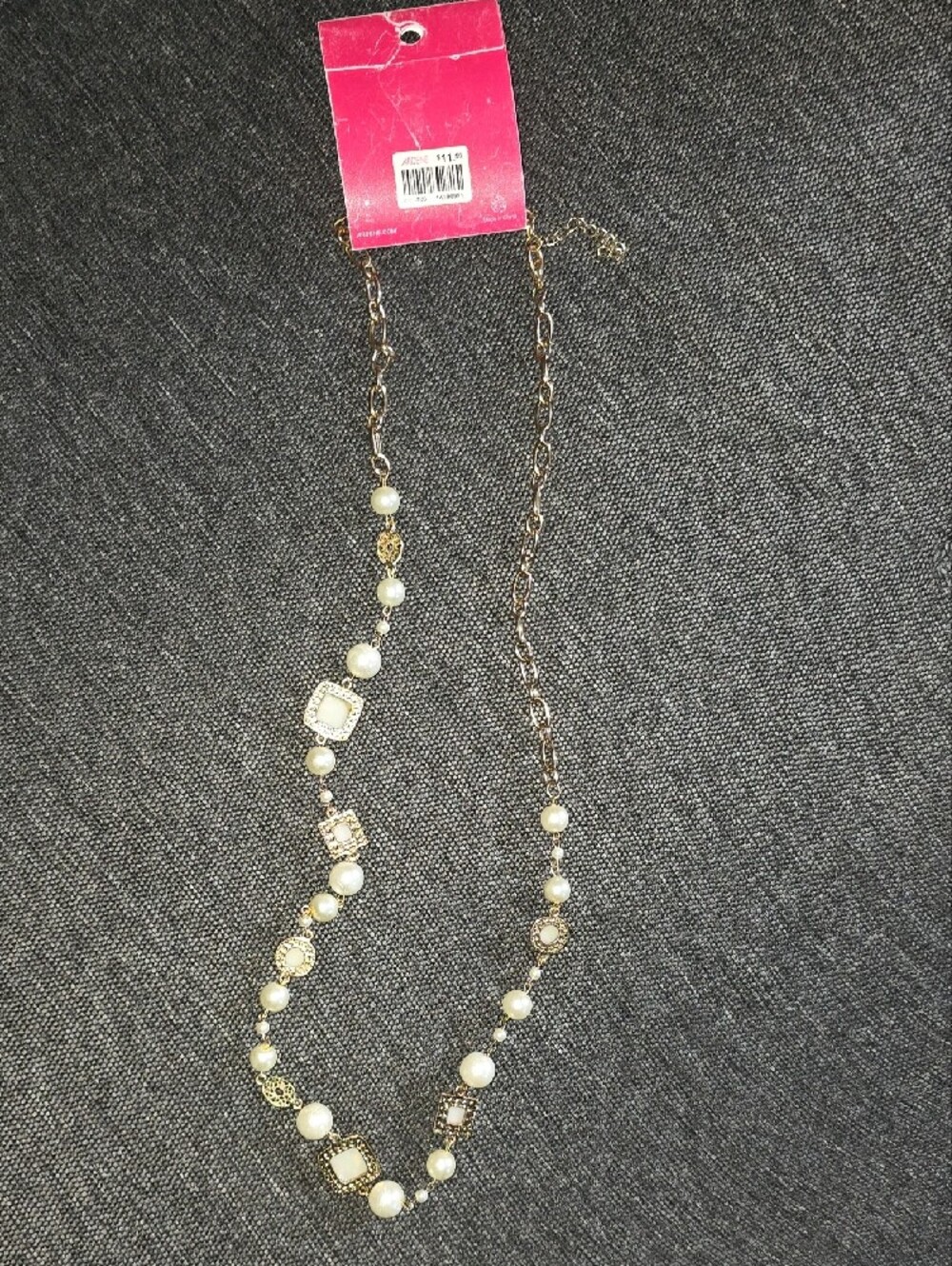 Vintage (2010's) Ardene Gold Tone Necklace with Cream Pearls and Crystal Accents - Picture 2 of 2